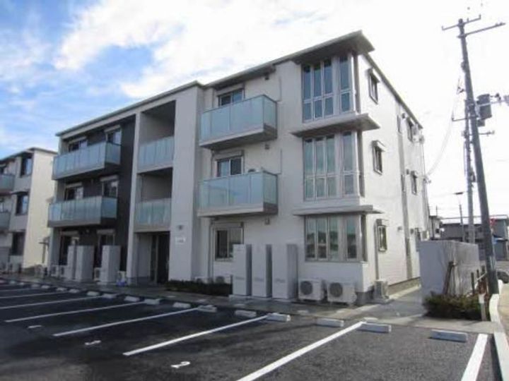 福島県福島市北沢又字中日行壇(マンション)の賃貸物件の外観