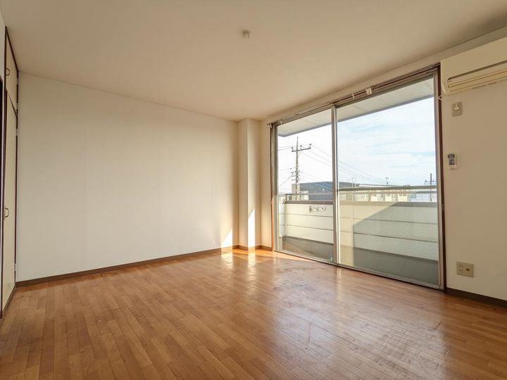 MST小山の居間