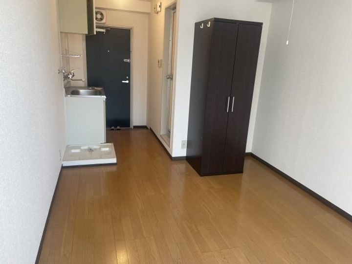 サニーパレスザウエストの居間