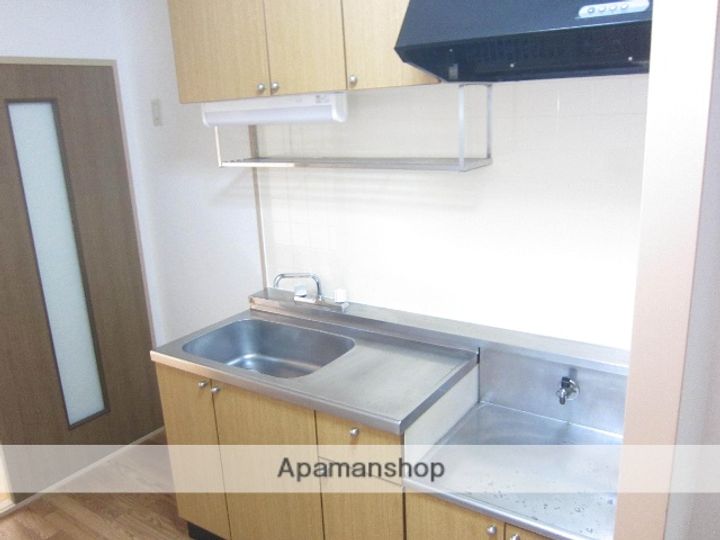 リヴェール浅野のキッチン