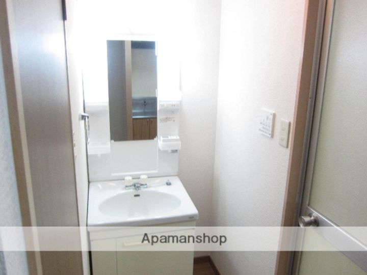 リヴェール浅野の内装