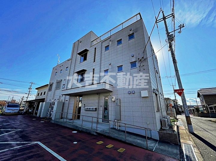 民ちゃん家の外観