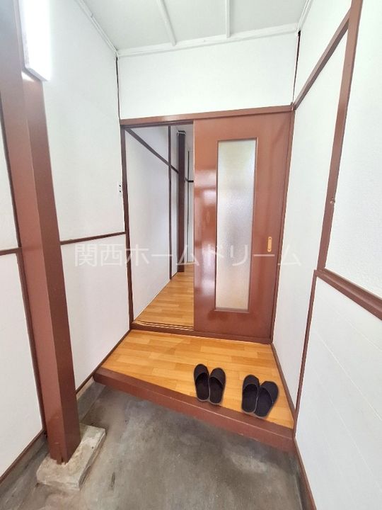 大阪府門真市舟田町(一戸建)の賃貸物件の玄関