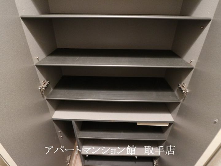 サウスコートIIの内装