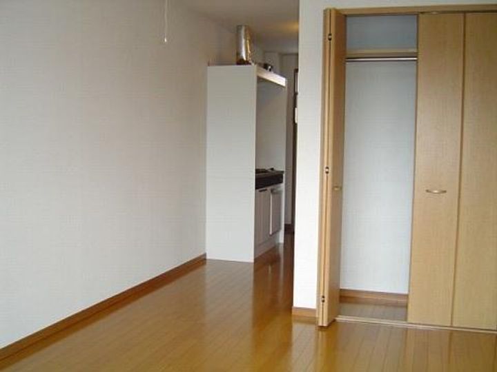 メゾンラベンダー13番館の内装