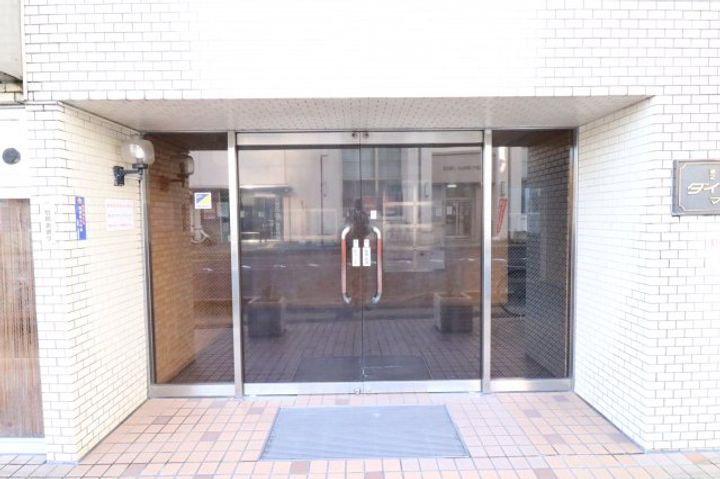 第二本八幡ダイヤモンドマンションの地図