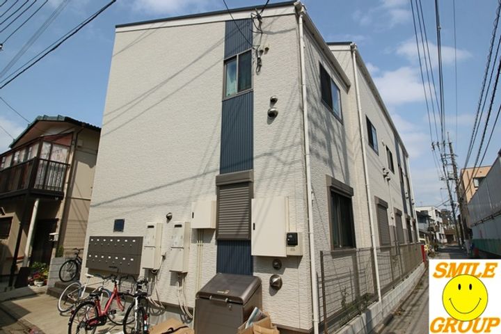 ベリエ西綾瀬の外観