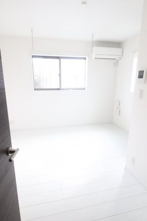 ベリエ西綾瀬の居間