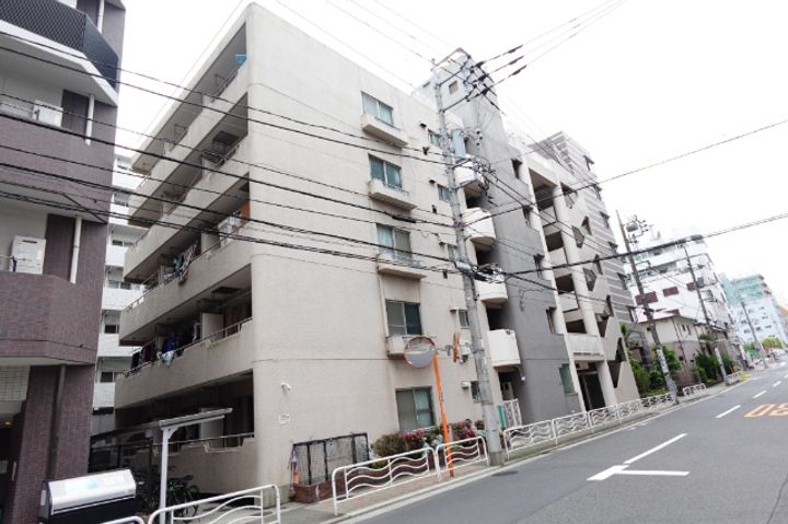 椎野亀戸マンションの外観