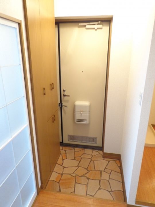 千葉県千葉市緑区おゆみ野3(アパート)の賃貸物件の玄関