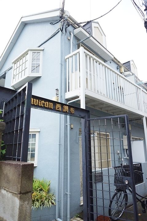 ラビアン西調布の外観