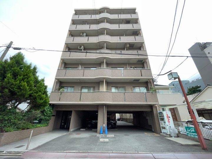 アーバンライフヤマゼンの外観