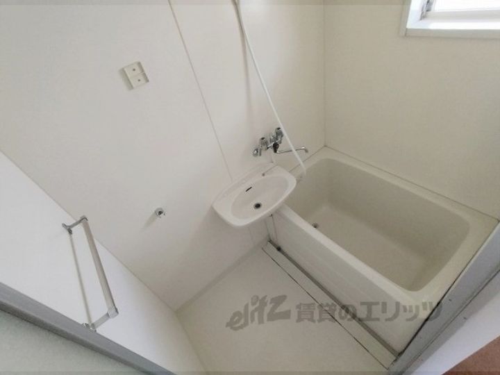 サムハイツの風呂