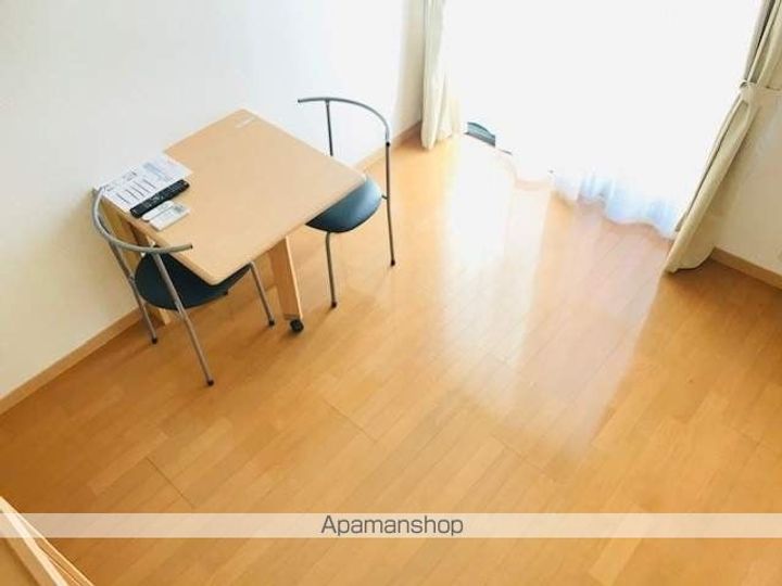 千葉県柏市豊町2(マンション)の賃貸物件の居間