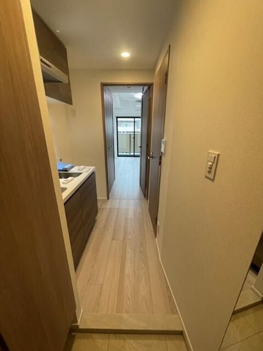 ガレリアレジデンス石川町の玄関