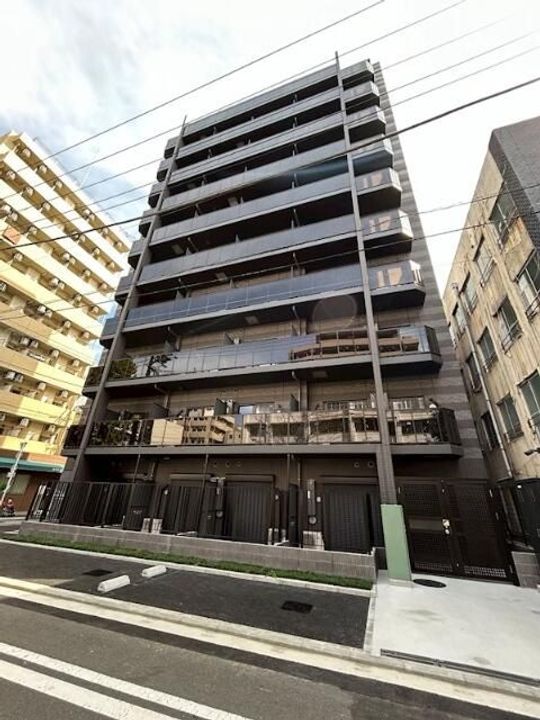 ガレリアレジデンス石川町の外観