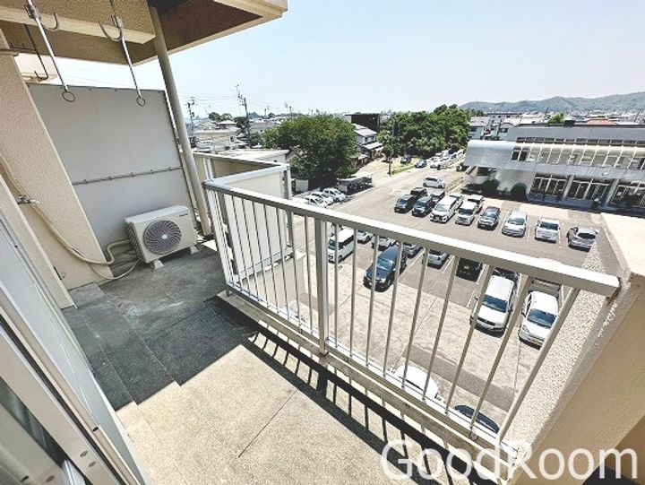 徳島県小松島市横須町(マンション)の賃貸物件の内装
