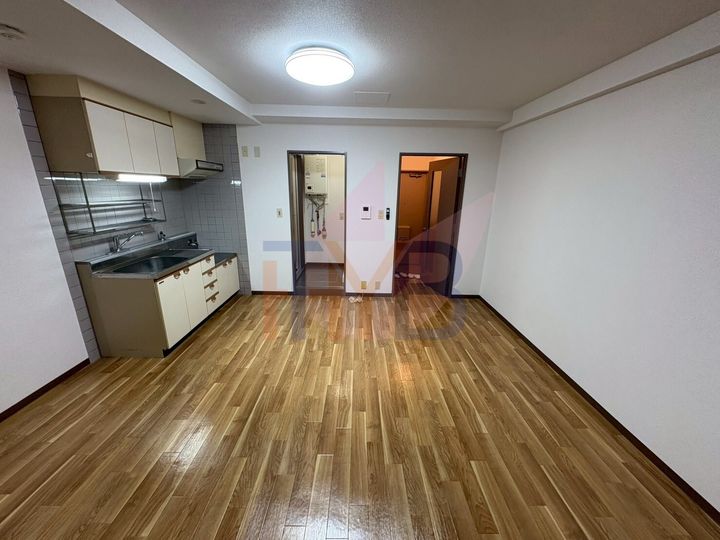 北海道札幌市中央区北一条西18(マンション)の賃貸物件の居間