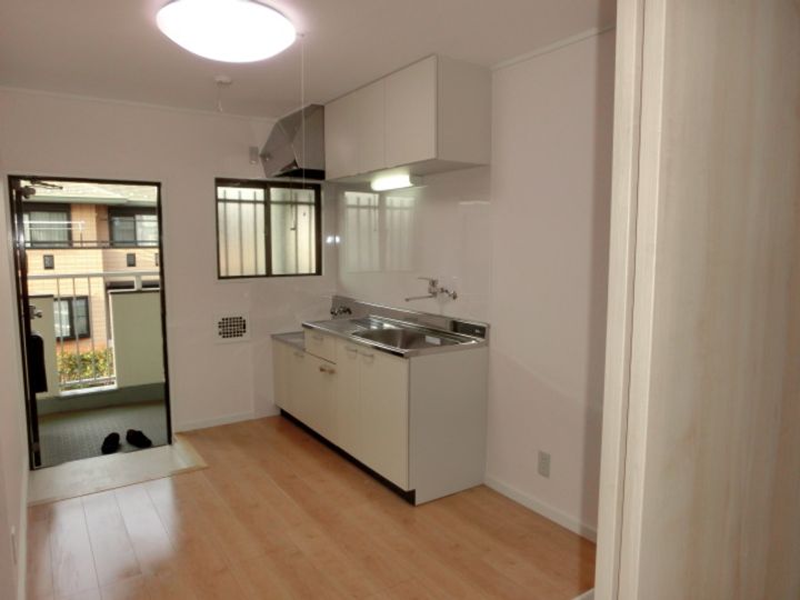 東京都中野区若宮2(マンション)の賃貸物件の外観