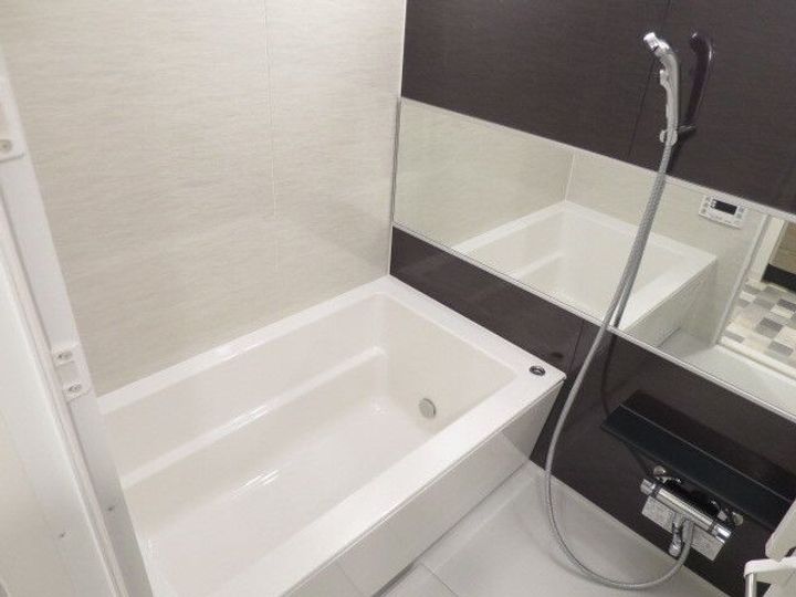 ラクラス浅草の風呂