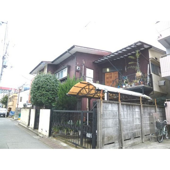 東京都中野区中野3(アパート)の賃貸物件の外観