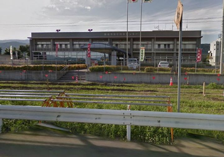 メゾンモンテソレイユの周辺