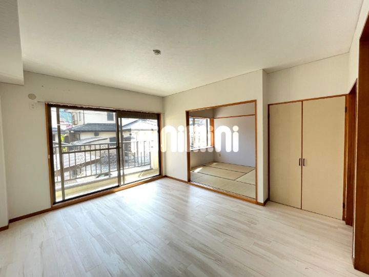 グレースシャトーの居間