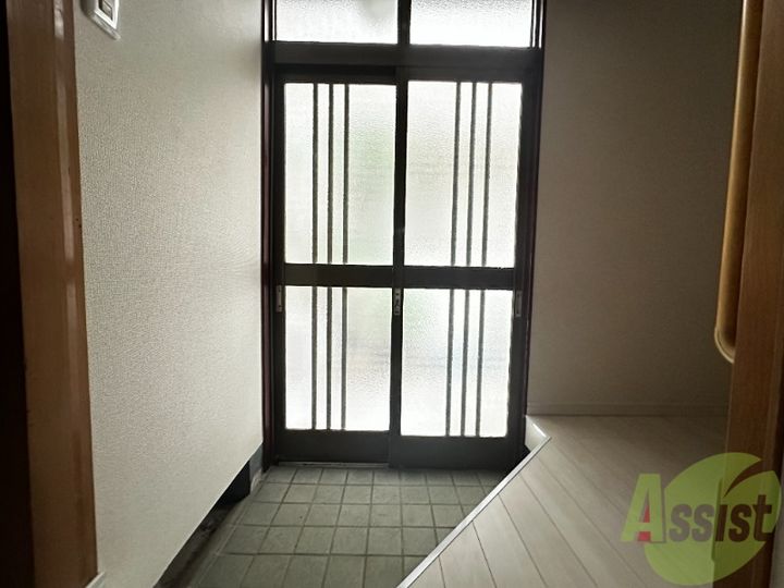 兵庫県神戸市兵庫区馬場町(一戸建)の賃貸物件の玄関