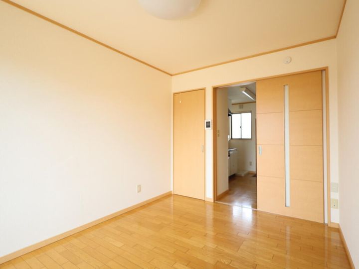 ヴィラージュ市野井の内装