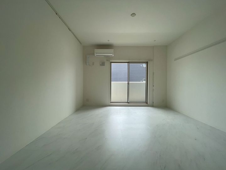 静岡県浜松市中央区八幡町(マンション)の賃貸物件の居間