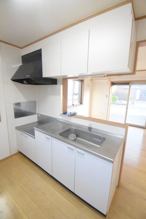 栃木県宇都宮市石井町(一戸建)の賃貸物件のキッチン