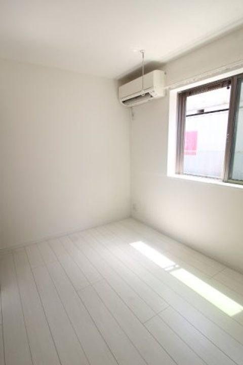 ベリエ西綾瀬の居間