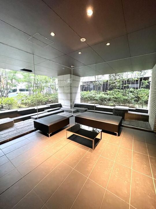 東京都港区東麻布1(マンション)の賃貸物件の地図