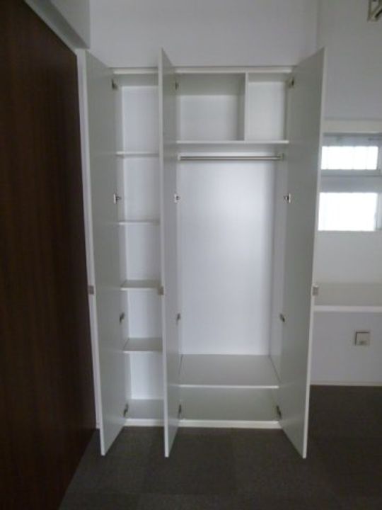 コンフォリア芝浦バウハウスの内装