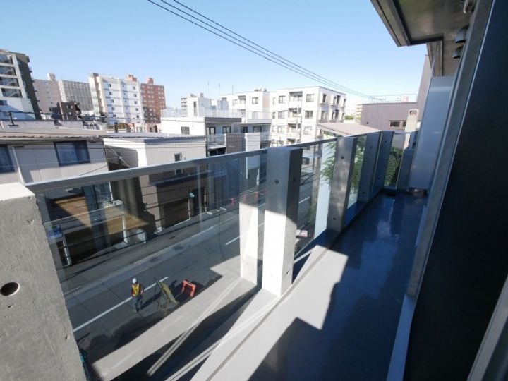 COMODOJOURS13-7の内装