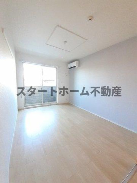 徳島県美馬市脇町字拝原(アパート)の賃貸物件の居間