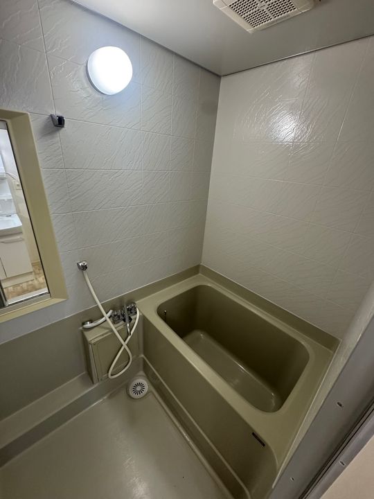 フレグランス草野の風呂