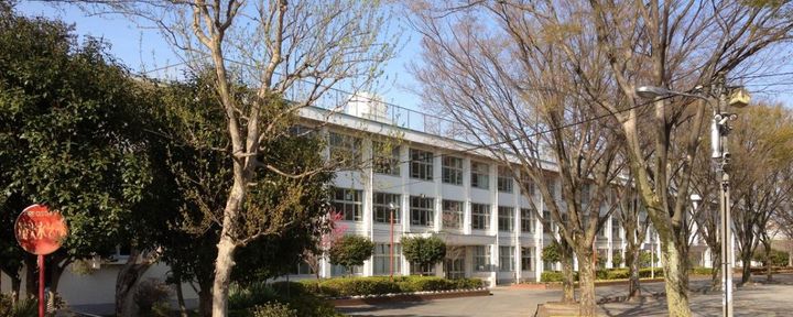 サンライズマルヤマの周辺