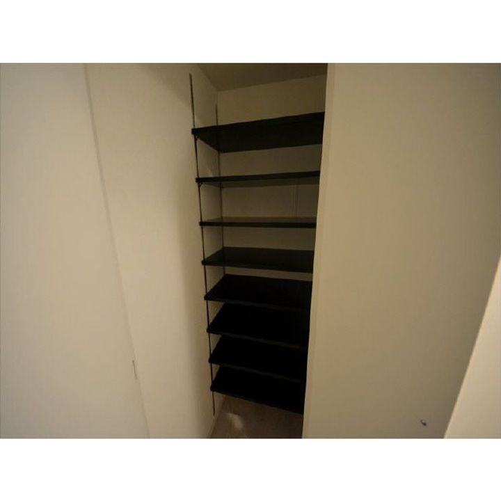 大阪府大阪市中央区平野町1の賃貸マンションの玄関