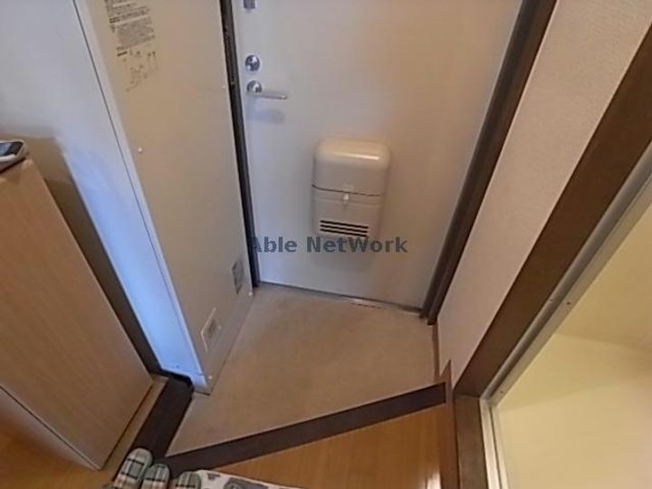 岐阜県岐阜市下鵜飼(マンション)の賃貸物件の玄関