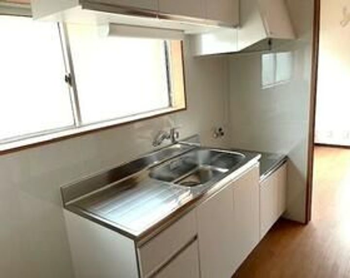 東大和ビルのキッチン