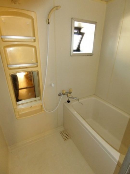 トリヴァンベール田方の風呂