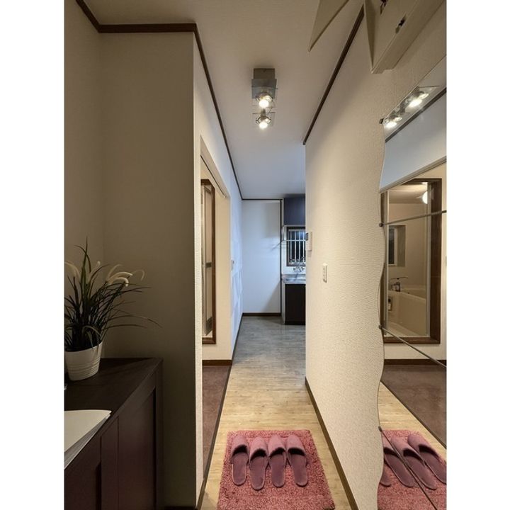 レイベルハイツの玄関