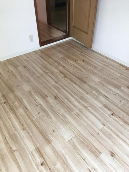 シャトー中三の内装