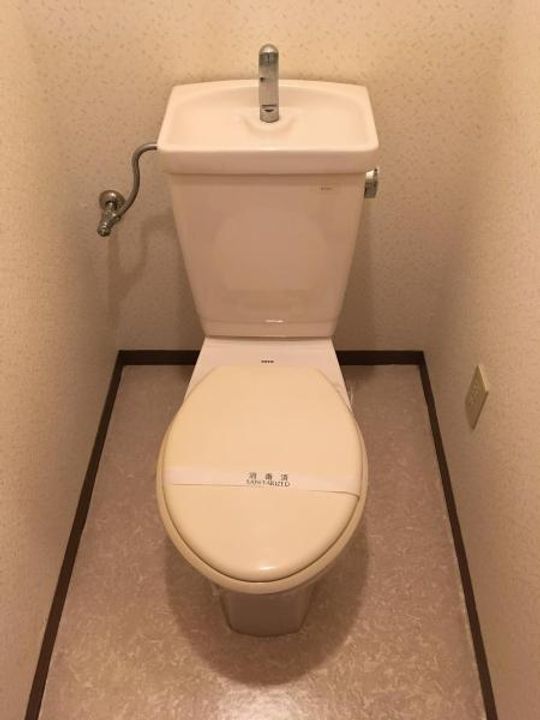 シャトー中三の内装
