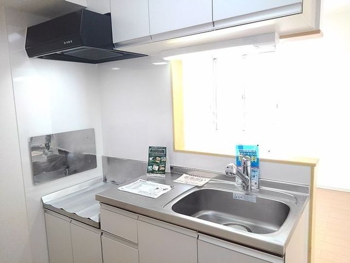 埼玉県越谷市千間台東4(アパート)の賃貸物件のキッチン