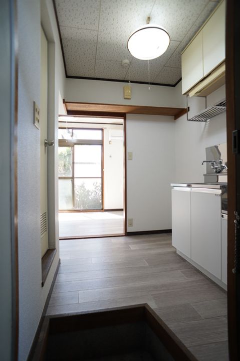 東京都狛江市猪方3(アパート)の賃貸物件の玄関