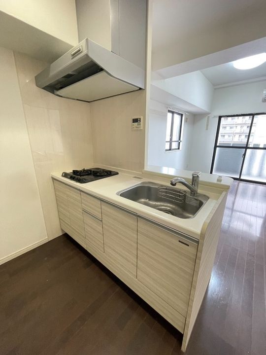 A-STEP甲突のキッチン