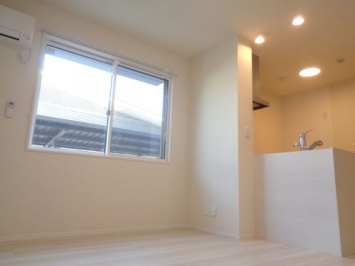 滋賀県栗東市霊仙寺6(アパート)の賃貸物件の居間