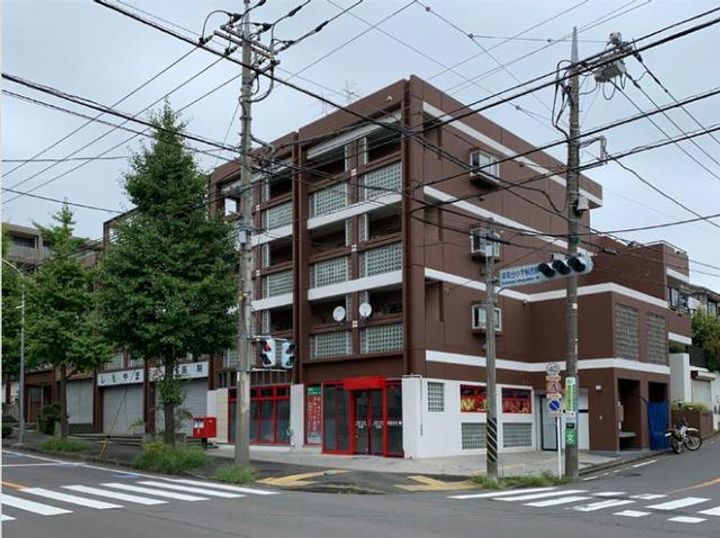 ブルーリーフ・Kの周辺